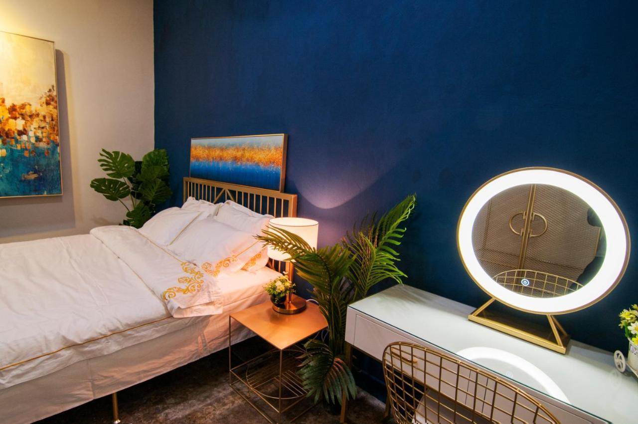 147 Armenian Park Guesthouse ジョージタウン エクステリア 写真